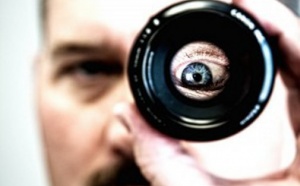 Le site qui surveille la police