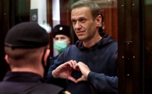 Alexeï Navalny va mettre fin à sa grève de la faim en prison