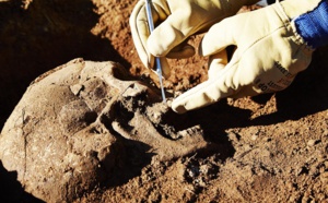 Des archéologues découvrent les preuves du plus ancien enterrement humain