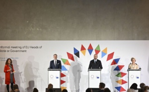 Une Europe unie rassemblée à Prague  pour faire face à Vladimir Poutine