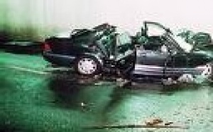 Mort de Diana: un passant lui tient la main alors qu'elle agonise