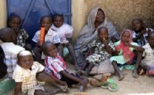 le Tchad Sarkozy l'Arche de zoë Khadhafi et BHL