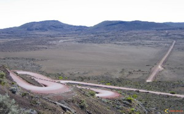 DOM TOM: pique-nique chemin Volcan, une tradition de La Réunion
