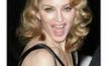 Una caída de Madonna en el escenario se convierte en un éxito en internet