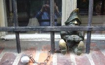 UK &amp; USA Today Editoweb 16 December 2009