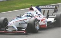 Rugby: Marc Lièvremont chamboule les lignes arrières et autres news sport