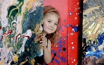 A 4 ans, elle est la plus jeune peintre du monde et autres news insolites