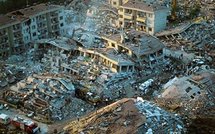 Fusillade, séisme et revendications