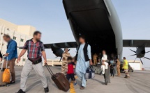 Deux explosions mortelles à l’aéroport de Kaboul « panique totale »