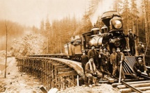 Economie: les rames SNCF, l’épargne et l’aide publique