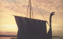 Un drakkar viking reconstitué au Danemark rallie Dublin