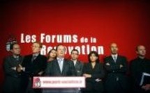 Dominique Strauss-Kahn prend la tête d'un FMI affaibli