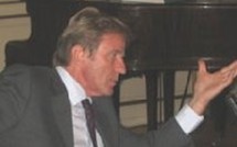 Liban : Kouchner s'invite à un mariage