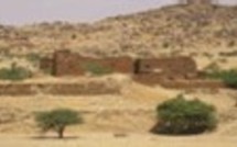 Arche de Zoé: Fillon demande une enquête à Kouchner et Morin