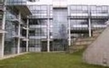 People: la journaliste Laurence Ferrari assigne un quotidien gratuit