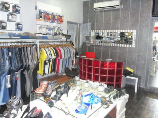 Pret a porter hommes femmes 2.jpg