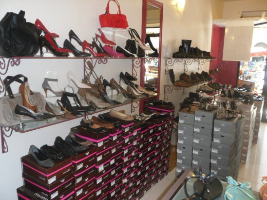 Chaussures Femmes Dakar 5.jpg Chaussures Femmes Dakar 5.jpg