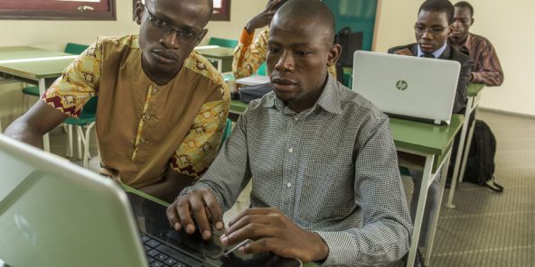 Sénégal : la gestion des 130 000 fonctionnaires passe en ligne