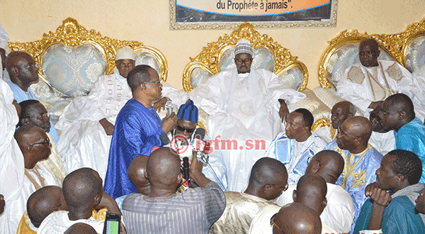 Magal Touba 2017 :Quand Serigne Bass encense Me Wade