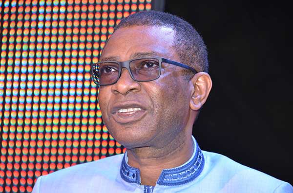COUVERTURE MÉDICALE : YOUSSOU N’DOUR OFFRE 75 MILLIONS DE FRANCS AUX ACTEURS CULTURELS
