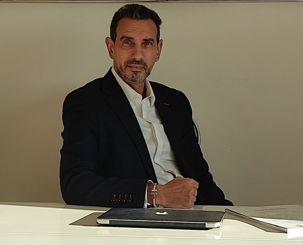 Acide hyaluronique à Genève, le Dr Benadiba nous en parle