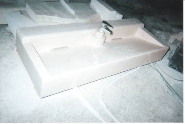 SALLEDBAIN8.JPG SALLEDBAIN8.JPG